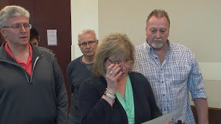 Diane Kaufman reads a statement regarding Devaunte Hill's sentencing hearing