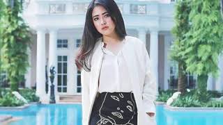 Download lagu Mengejutkan Ini Lah Kemewahan Rumah Hary Tanoesoedibjo Konglomerat Indonesia