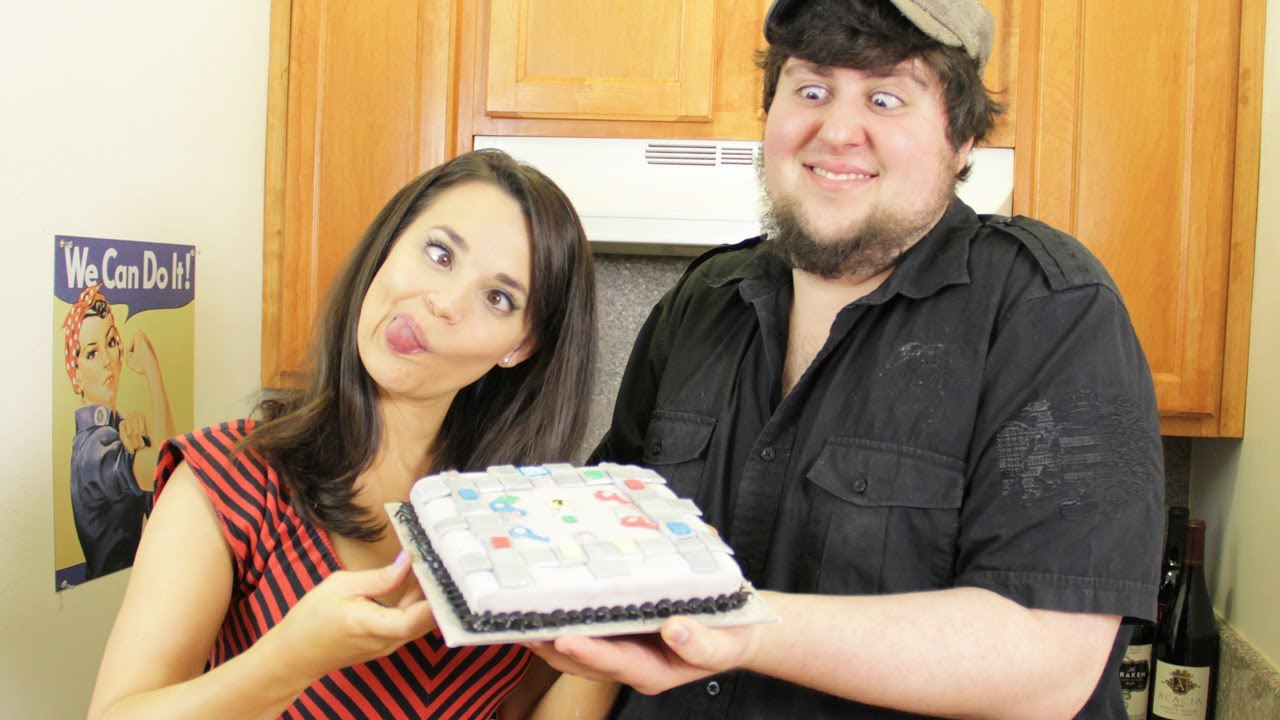 CHIPS CHALLENGE CAKE - NERDY NUMMIES