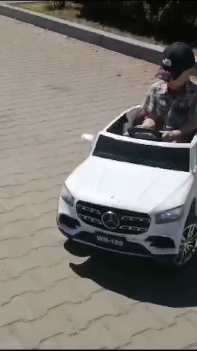 Внук в парке☺ - YouTube