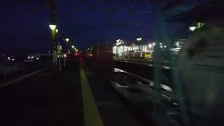 [復路] 05:32 JR新前橋駅通過の上越国境高速貨物列車。牽引→EH200型5号機。