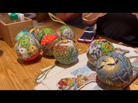 296. Встреча вышивальщиц