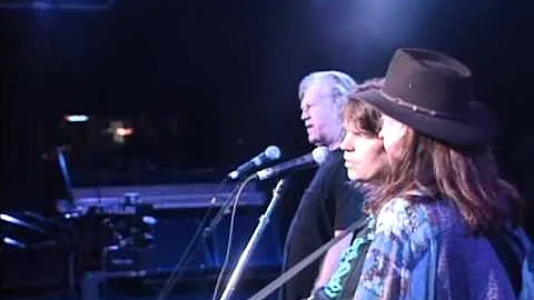Billy Joe Shaver - Live Forever (Live at Farm Aid ...