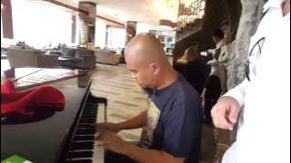 Piano Asik Bersama Ahmad Dhani