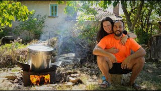 видео: ЖИВОТ НА СЕЛО: Как се подготвяме за зимата? | Рецепта за лютеница 🍅| Двама млади на село| Boho Soulz картинка: ЖИВОТ НА СЕЛО: Как се подготвяме за зимата? | Рецепта за лютеница 🍅| Двама млади на село| Boho Soulz