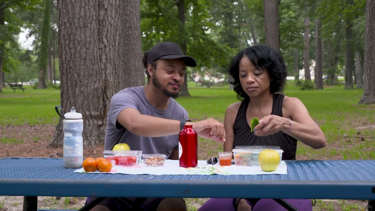 Choosing Healthy Snacks + Drinking Water