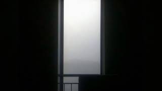 #45 • Ayarsız bağıran terli kız komşuları uyandırınca oğlan pencereden aşağı atlıyor