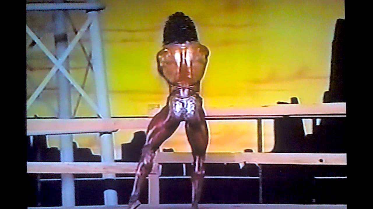 ボディビル フリーポーズ／Heather Foster ／ Bodybuilders