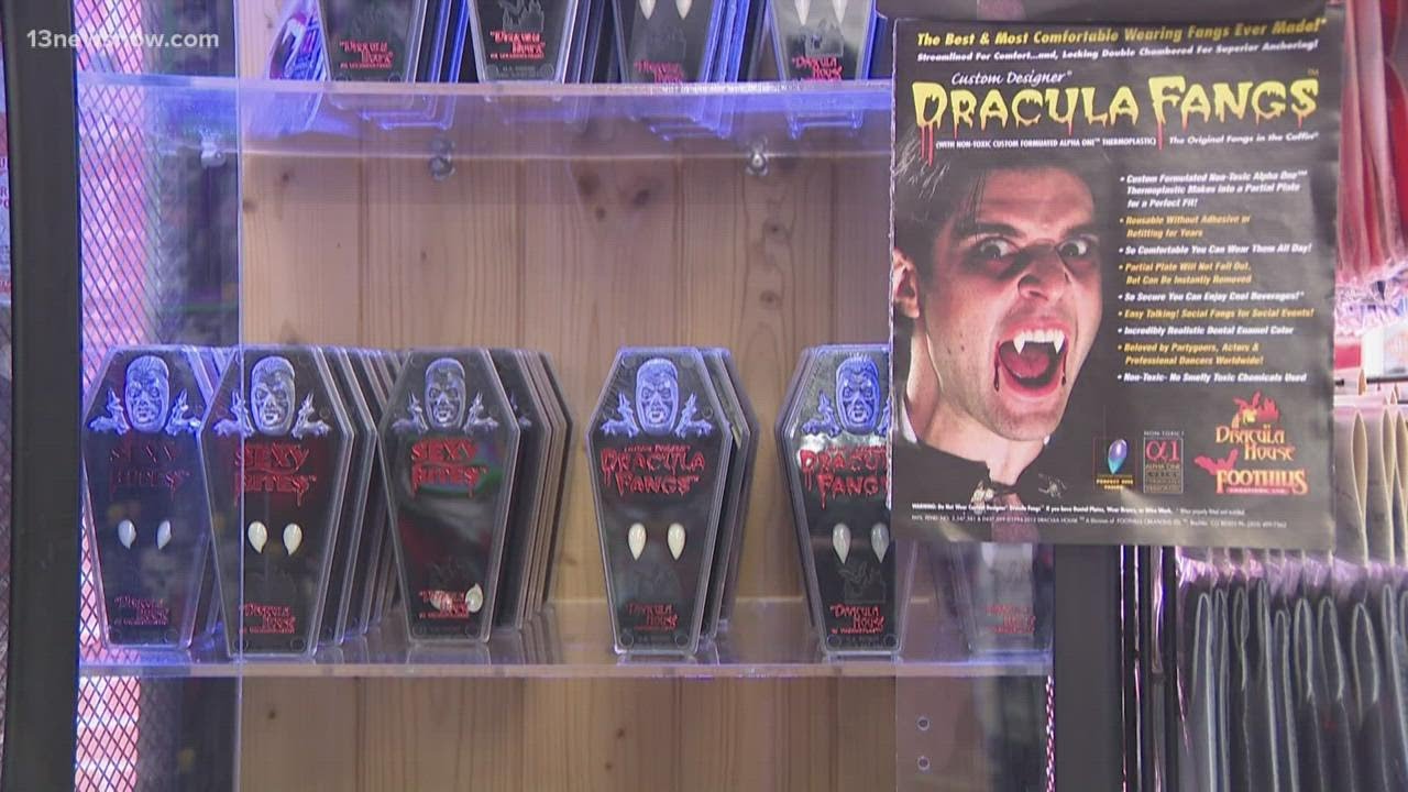 Virginia Beach Halloween store getting stocked amid supply chain issues YouTube
