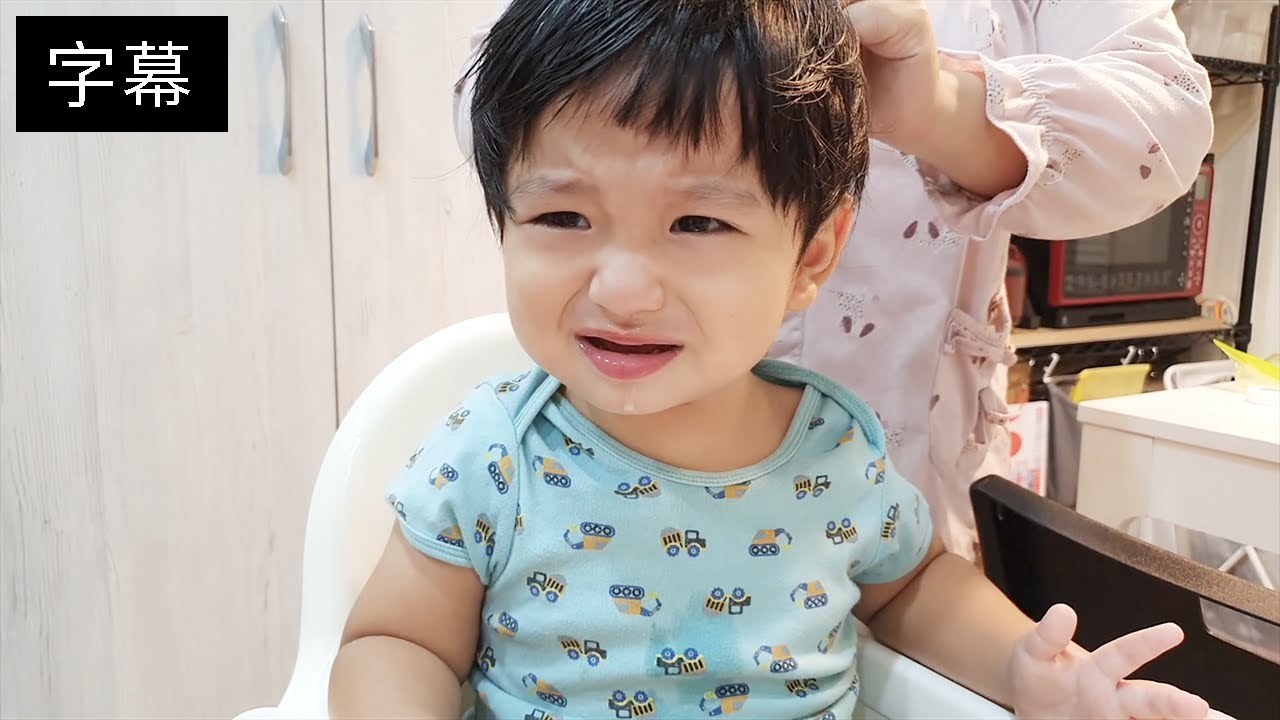 弟弟頭破洞3公分術後照顧，撥開頭髮擦藥，媽媽心都揪在一起了