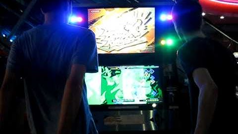 Metroid11 - MAX 300 (Super Max Me Mix) - Heavy @ Trocadero, London, England