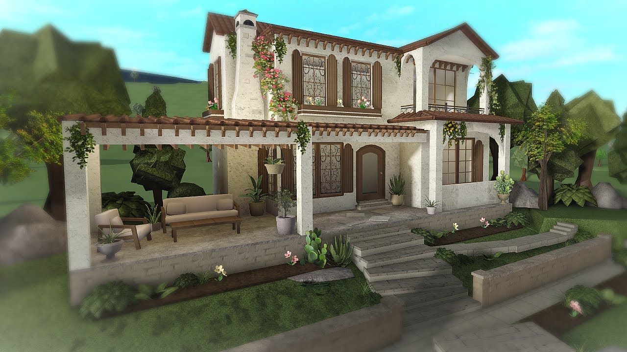 Building a MEDITERRANEAN HOME in Bloxburg - YouTube