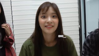 fromis_9 (프로미스나인) Teasing Each Other