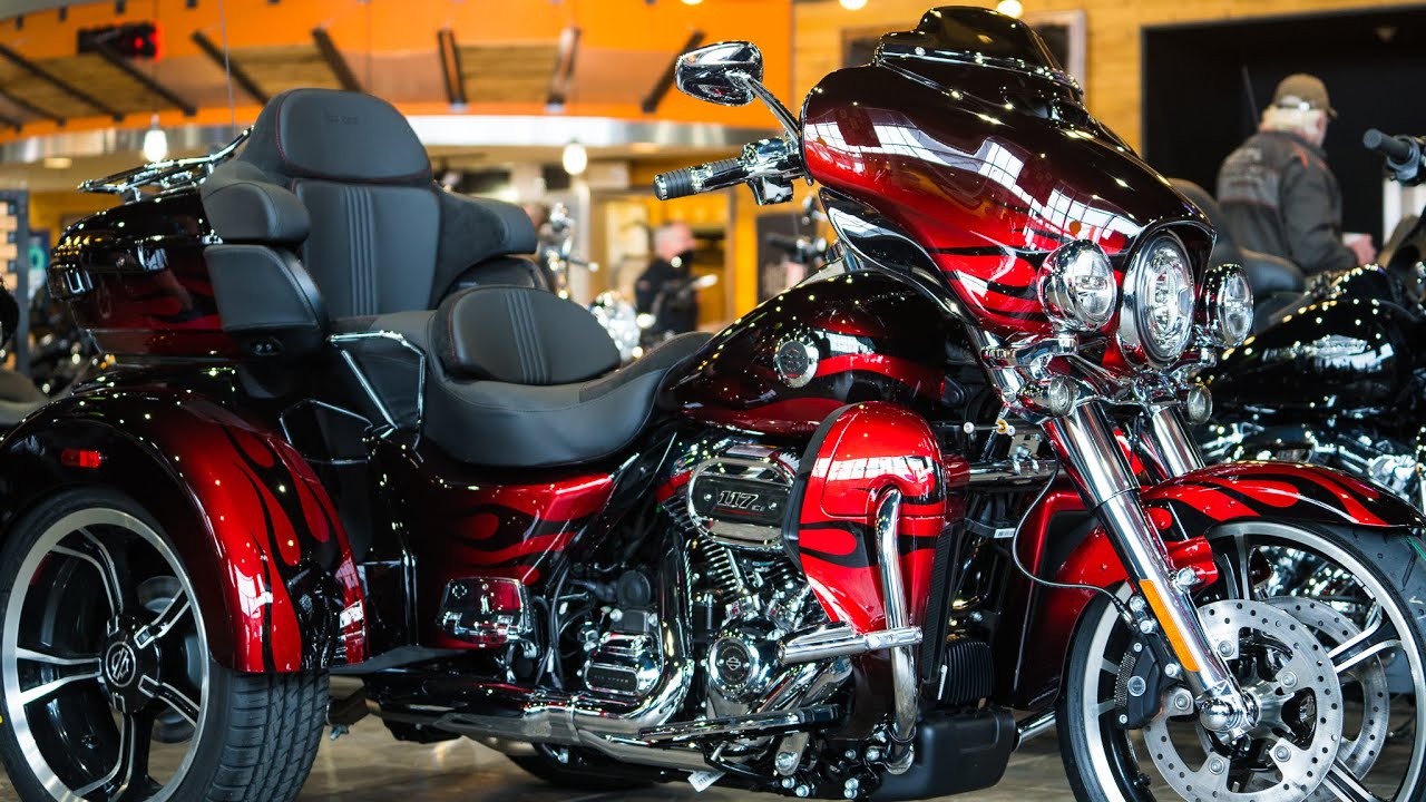 2022 Harley Davidson CVO Tri Glide