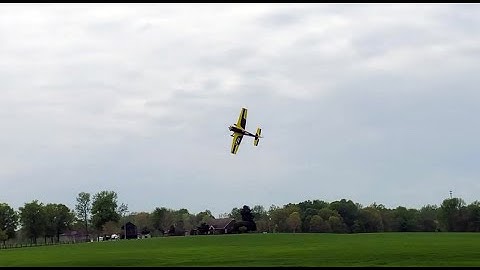 Great Planes Extra 300 Maiden attempt II - Successful
