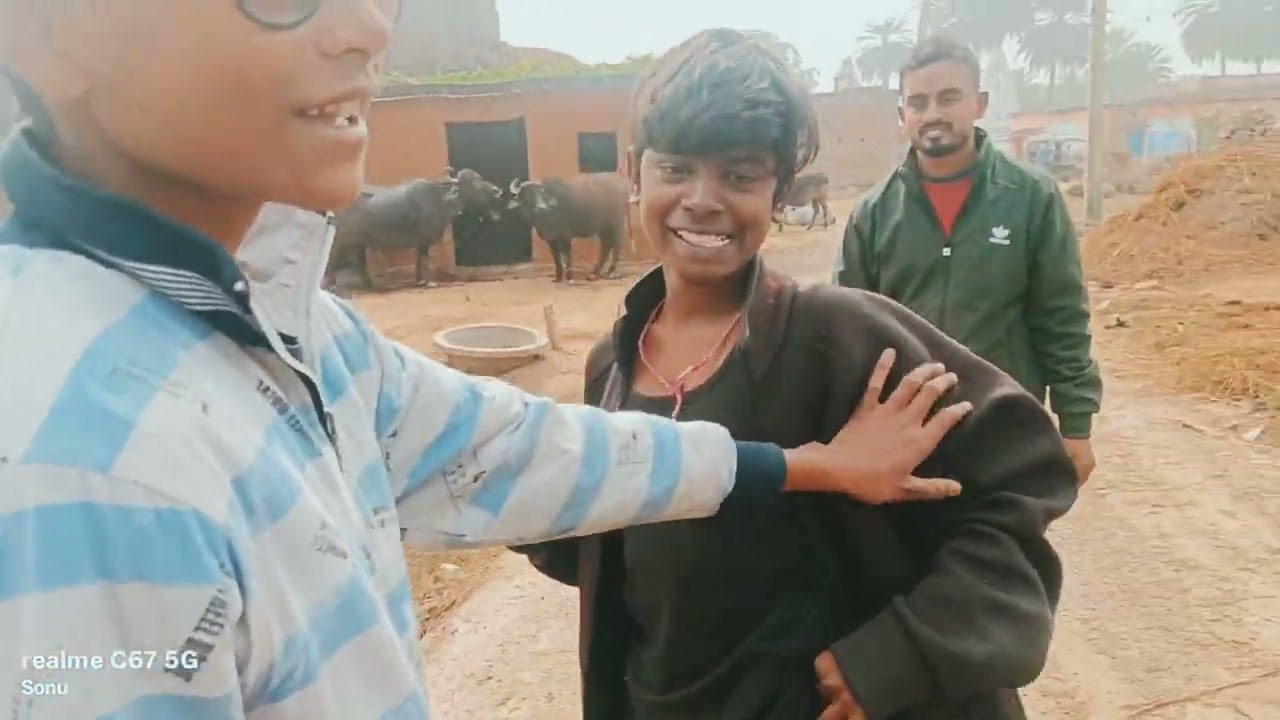 Mere gaon Maharajganj ka first vlock ( Day 1 )