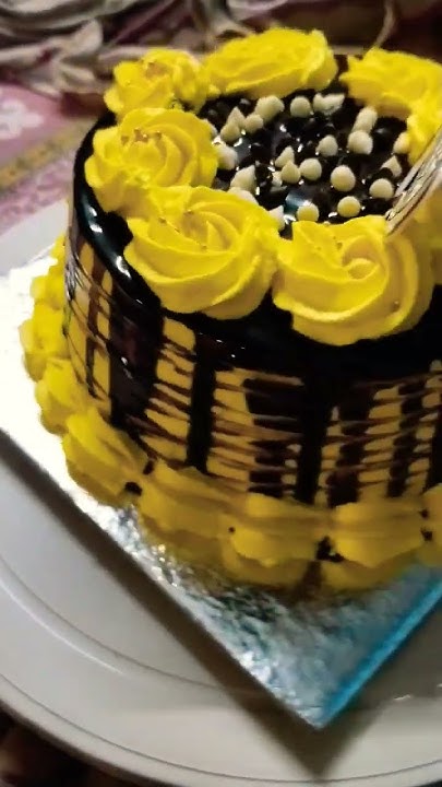 1-pound-chocolate-cake-design-by-mariasfamily-explore-viral