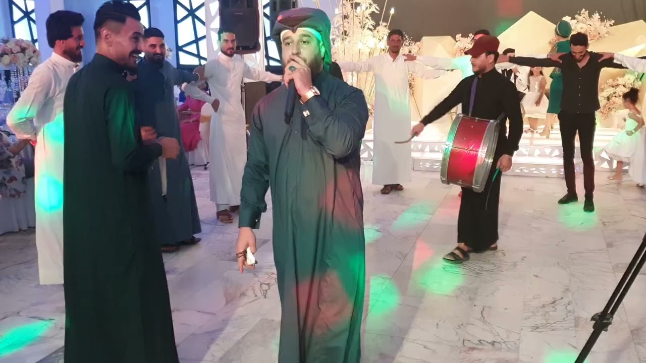 جوبي شباب الزوينات في الجادريه مع الفنان احمد الطيب 🌹عاشو والد العم الف مبروك العريس يوسف🌹
