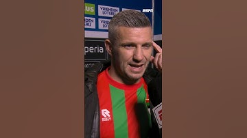 Bryan Linssen ziet 1-0 tegen Ajax toch worden omgezet naar eigen goal 🤨