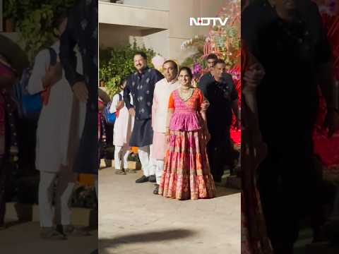 Mukesh Ambani, Wife Nita And Family Celebrate Navratri In Style