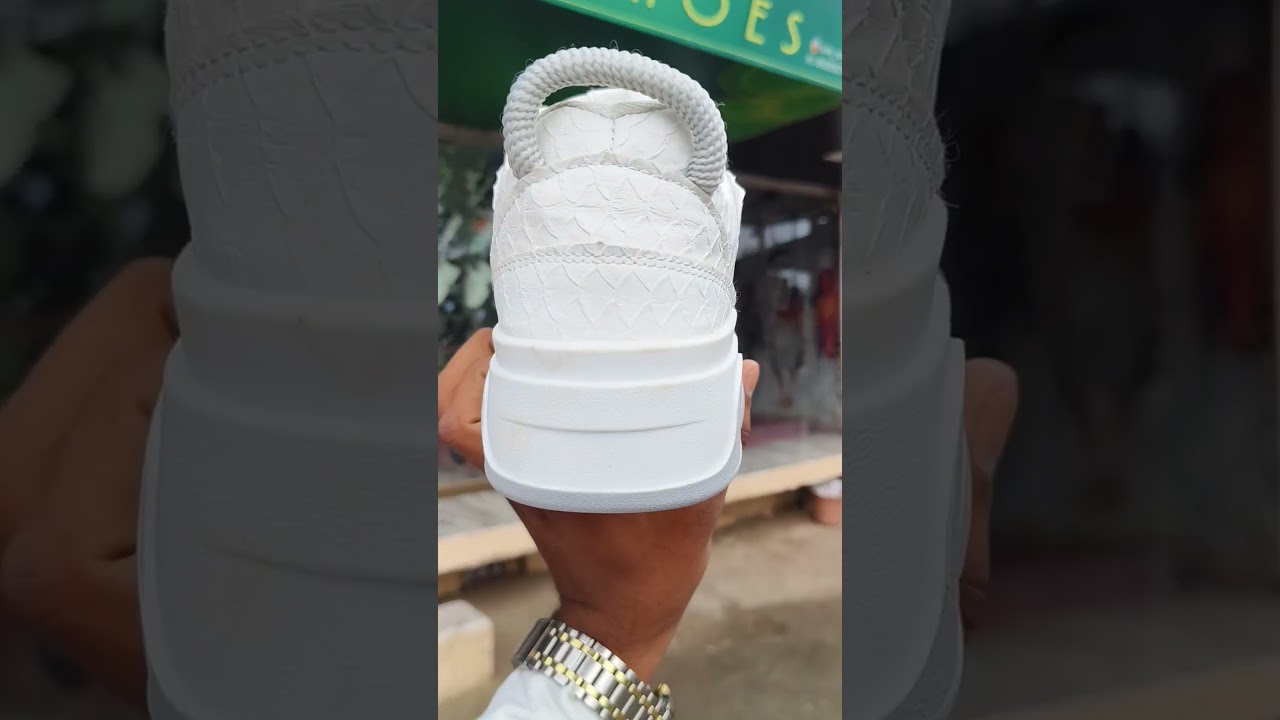 Instagram I'd @funky_shoes__ order no:8005507471  Banswara Rajasthan 