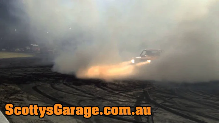 1TUFGTR - V8 GTR Torana Burnout