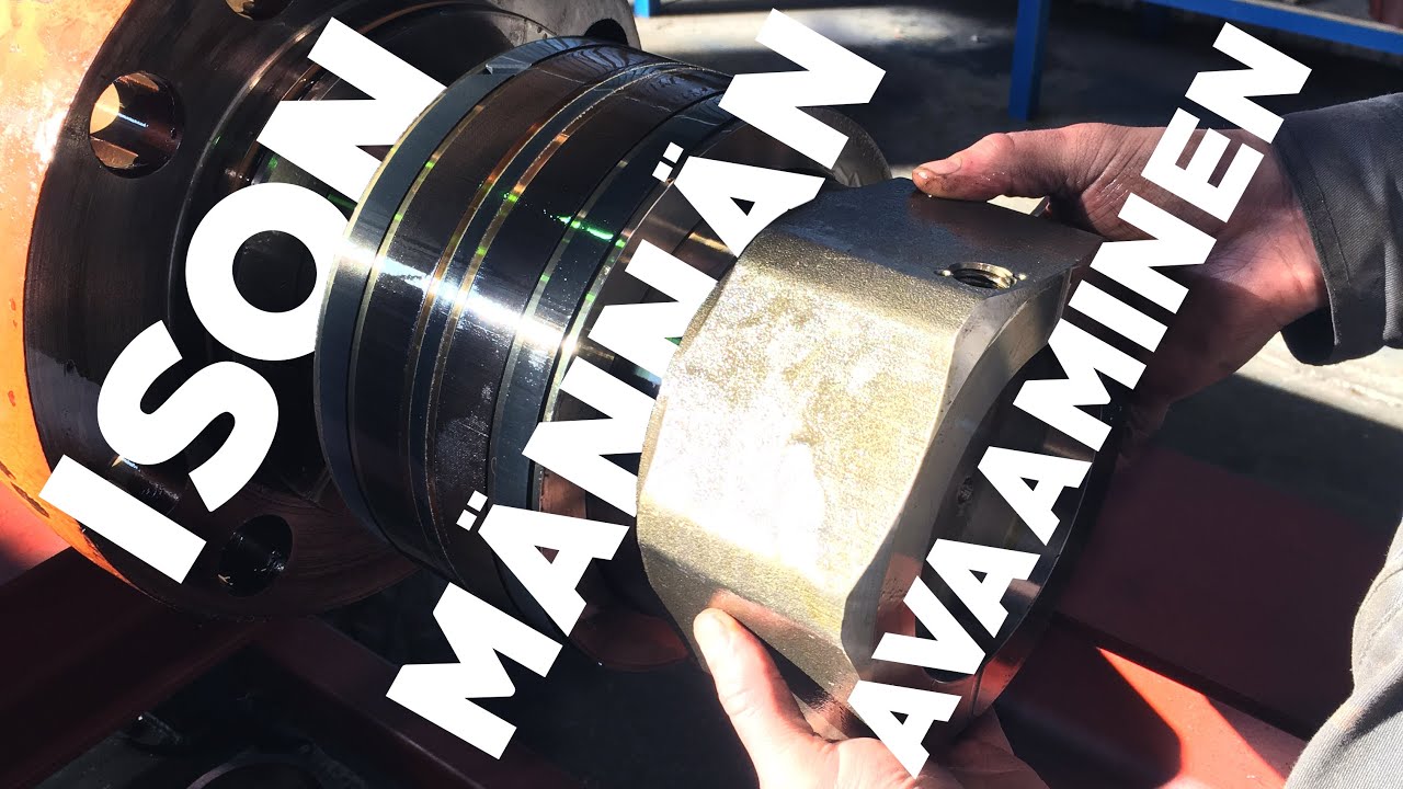 Ison hydraulisylinterin männän avaaminen