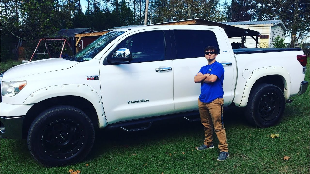 Changing spark plugs in a 2011 Toyota Tundra (WHAT YOU NEED AND HOW