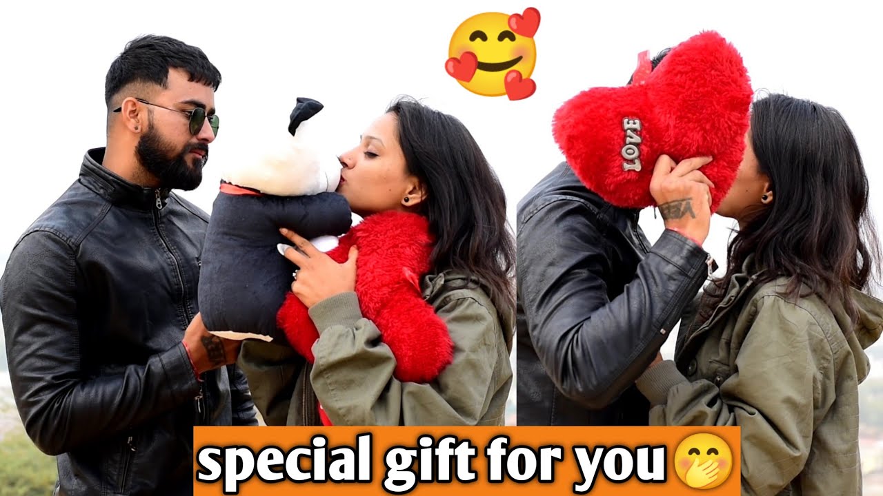 teddy special gift || prank on girlfriend ( gone romantic ) veer Samrat ...