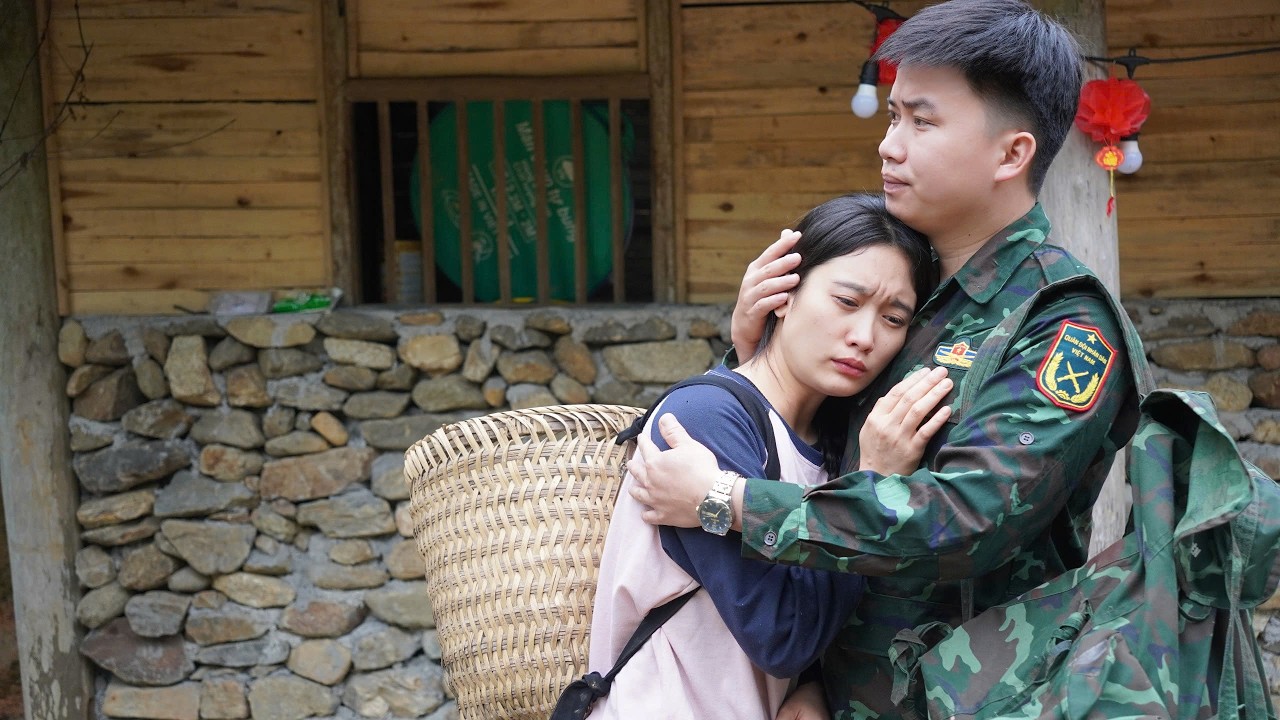 What made Lee Tzu-hwa burst into tears when CEO Don unexpectedly returned from the battlefield?