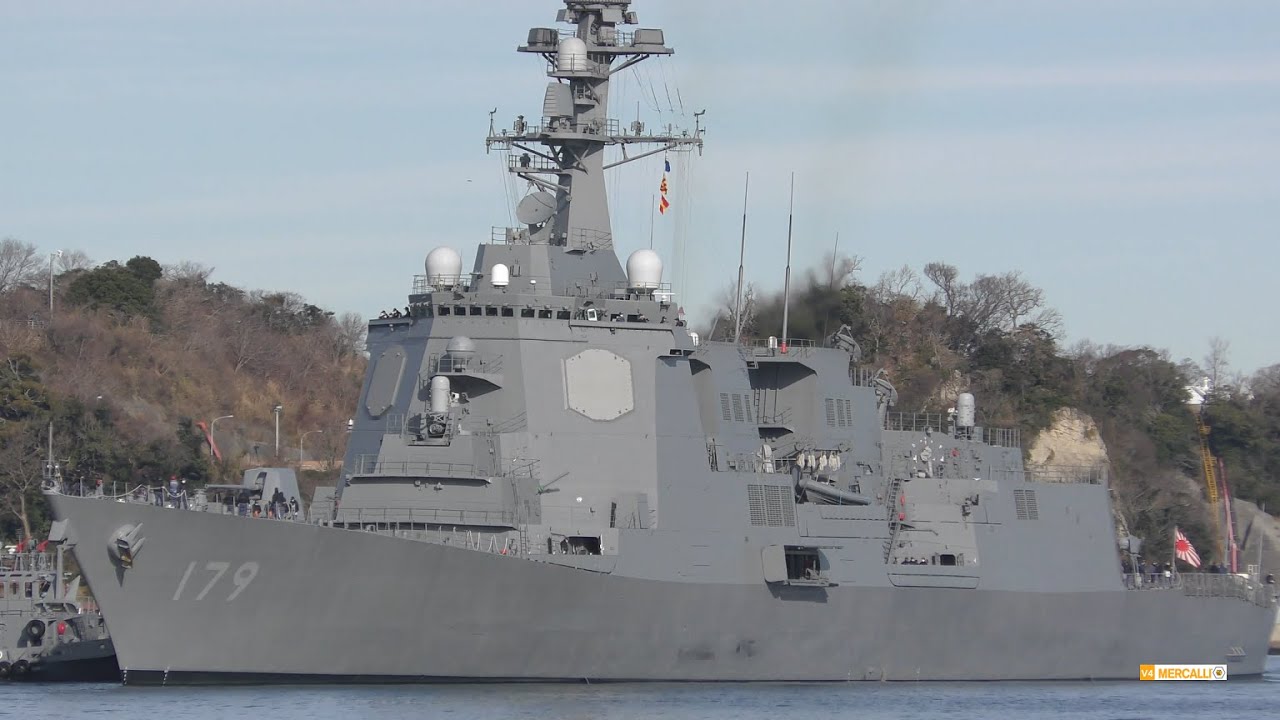 【4K】2022 0115 海上自衛隊 横須賀基地 DDG-179 ミサイル護衛艦まや入港(2倍速) - YouTube