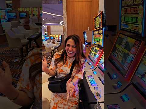 Tech in mobile casino Logo video 馃