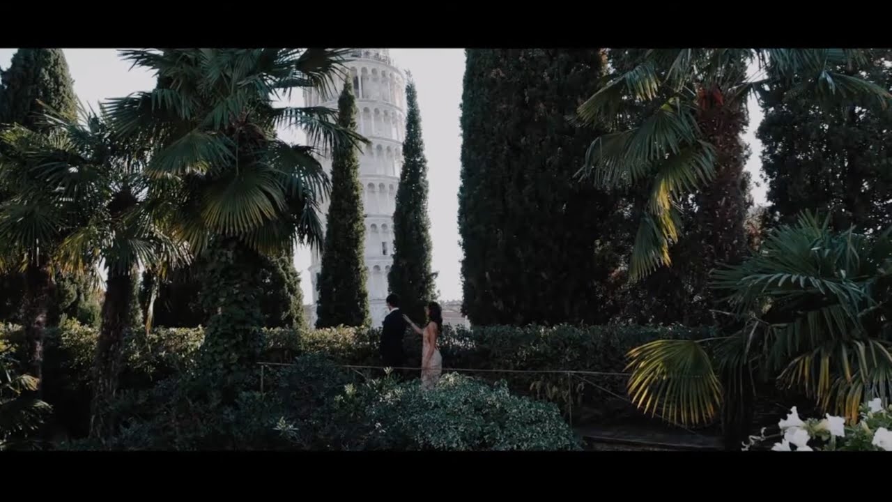 An Exclusive Symbolic Wedding Under The Leaning Tower of Pisa, Tuscany by Your Wedding in Florence