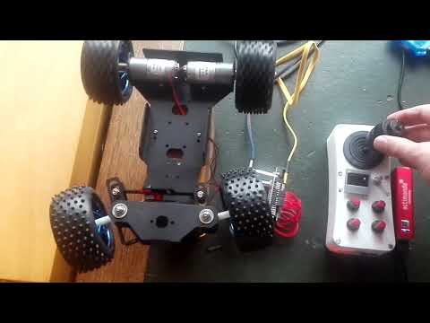 Adeept Car remote asynchron with ESP32 and PiCarPro Robot hat pca9685