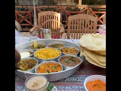 فطور مطعم شعبي في البحرين