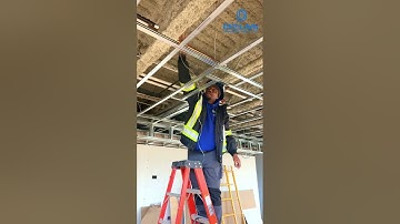 𝗙𝗿𝗼𝗺 𝘁𝗵𝗲 𝗳𝗶𝗲𝗹𝗱: We’re building the backbone of connectivity through expert 𝗻𝗲𝘁𝘄𝗼𝗿𝗸 𝗰𝗮𝗯𝗹𝗶𝗻𝗴.