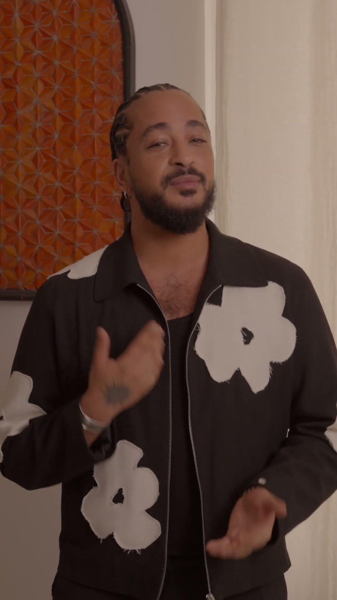 Slimane treats us to a 'chanson' – La Chanson Des Vieux Amants, to be precise ? ?? #Eurovision2024