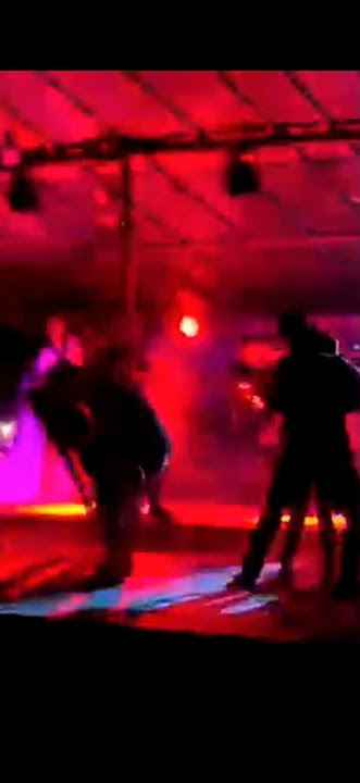 Joget MenempeL Diangkat Terus Digoyang (@andrianroy9471 )