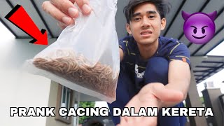 PRANK CACING DALAM KERETA !!!