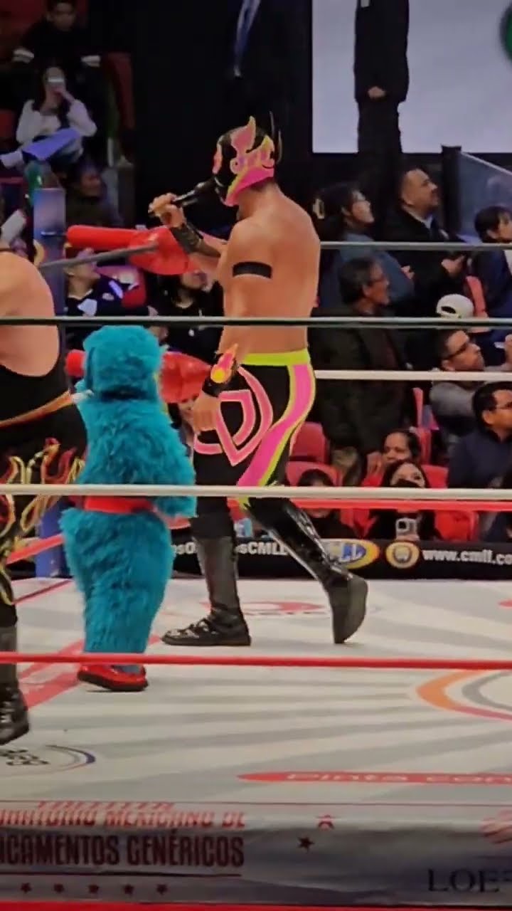 Neón reta a Averno a un mano a mano en la Arena México