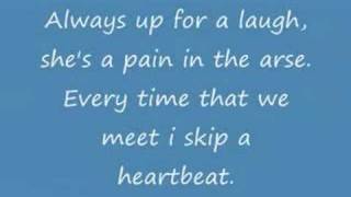 Miniatura de vídeo de "Scouting for girls - I skip a heartbeat lyrics"