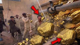 🪨 WORLD'S BIGGEST Rock Crusher DESTROYSGIANT Mountain Stone!#crushing #viralvideo 🥵