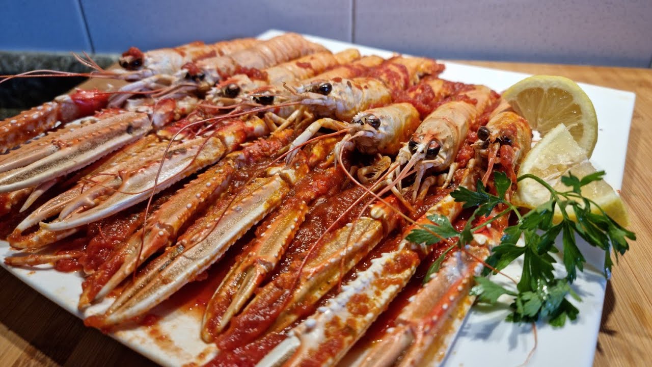 Cigalas con Tomate - ✅ Cigalas a la busara - Cigalas en Salsa de Tomate Picantes