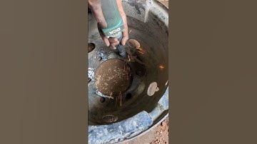 🔥From rusty to glossy in seconds 👀 #asmr #automobile #automotivetools #machinetools #carbody