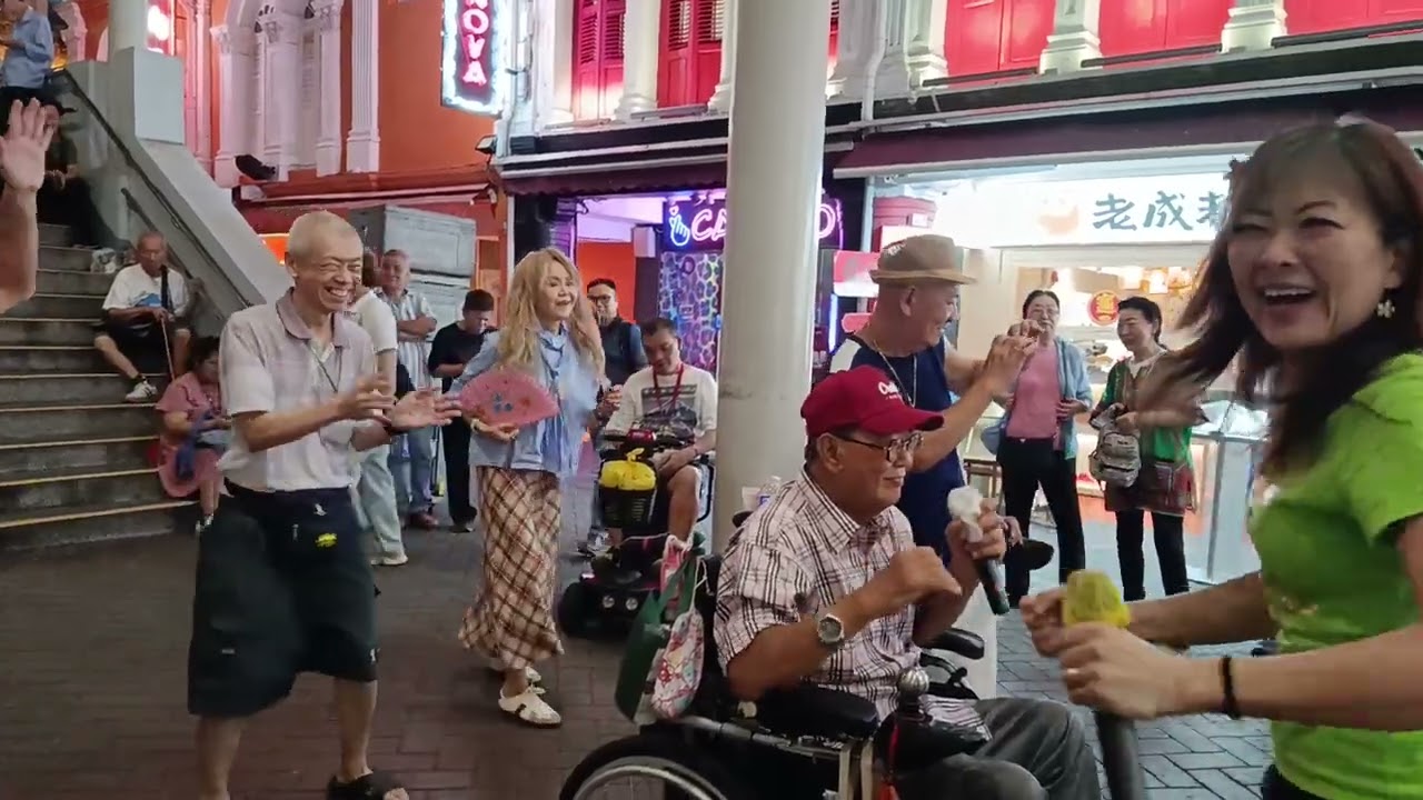 天真活泼又美丽