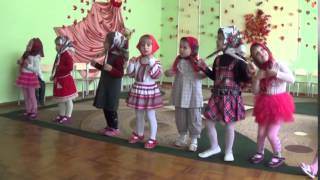 Танець «Дівчинки - рябини».  Група №2
