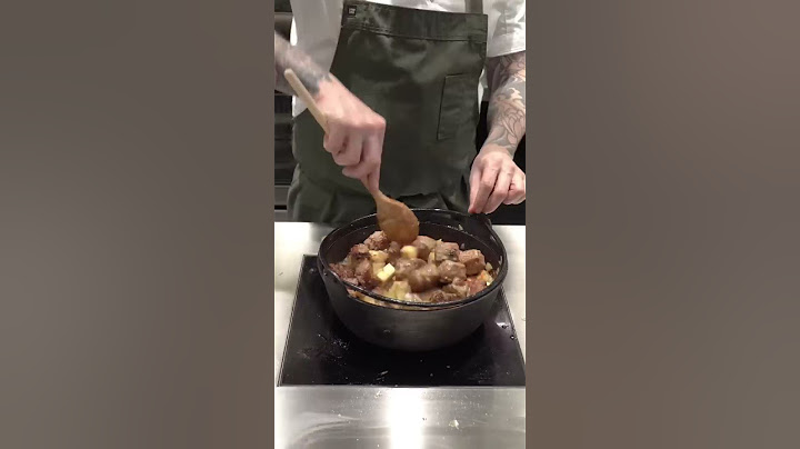 Steak and Guinness pie 🥧 ￼