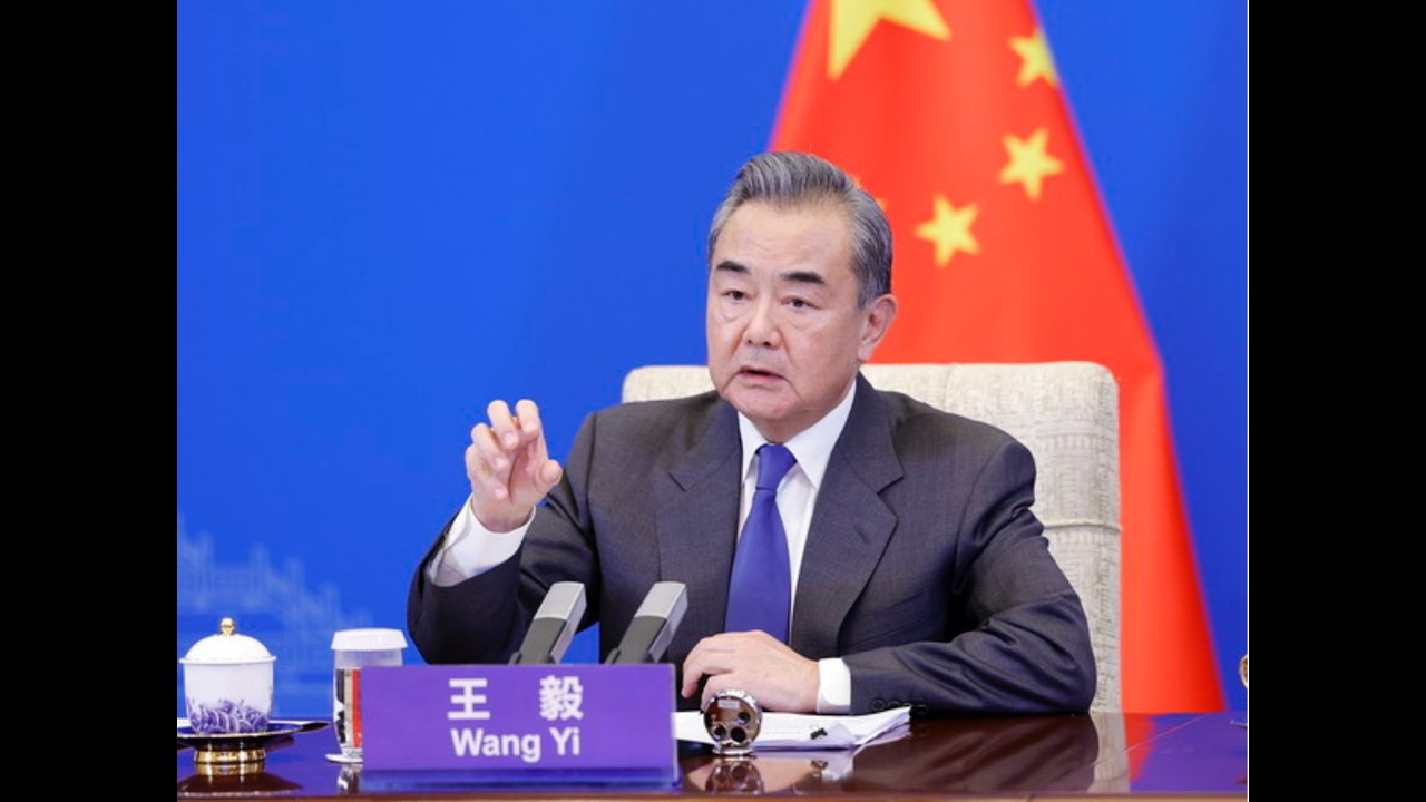 兩會2026｜外交部主題記者會　外交部長王毅答記者問