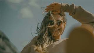 Metric - Victim of Luck