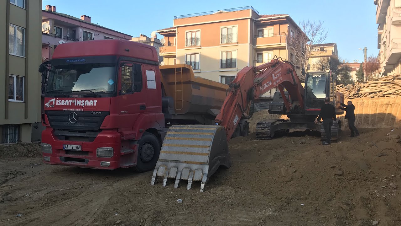 Hitachi 250 ekskavatörle mercedes tır hafriyat yükleme